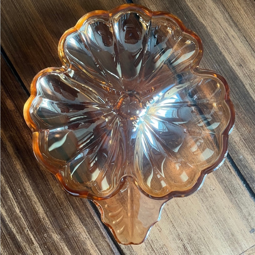 Vintage Jeanette Marigold Carnival Glass Clover Dish - Picture 2 of 3